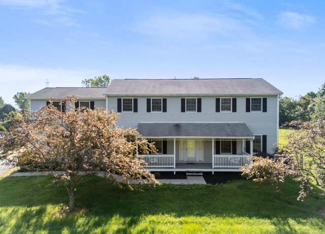 Property at 5373 Summit Rd SW, Pataskala, OH 43062, 3 beds, 3.5 baths