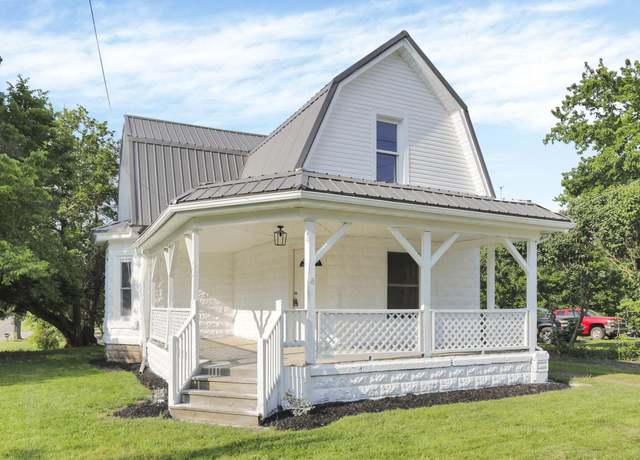 Property at 800 S Detroit St, Bellefontaine, OH 43311, 3 beds, 2 baths