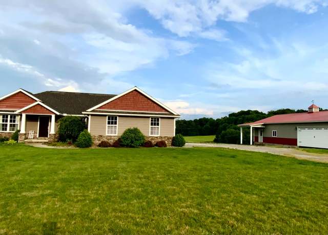 Property at 15726 Divelbiss Rd, Mount Vernon, OH 43050, 3 beds, 2.5 baths