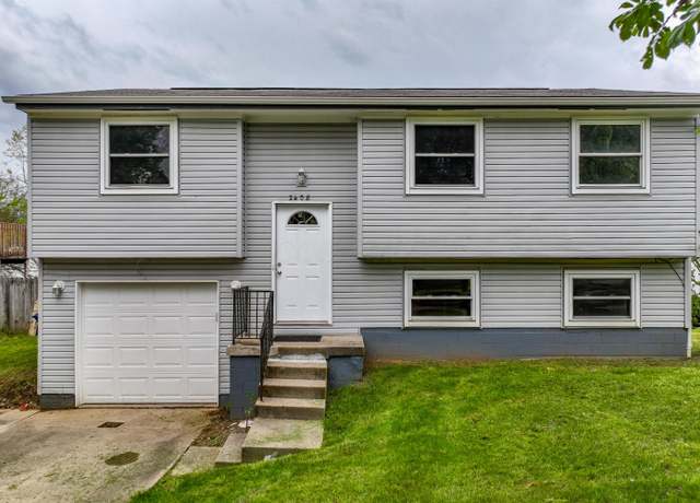 Property at 2408 Warfield Dr, Grove City, OH 43123, 4 beds, 2 baths