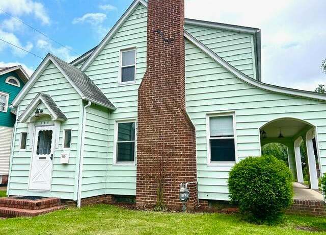 Property at 298 Midland Pl, Logan, OH 43138, 3 beds, 1.5 baths