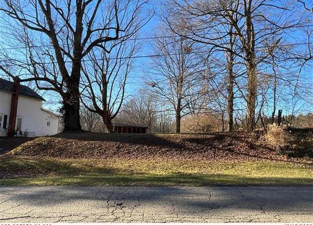 Property at 131 N Main St, Croton, OH 43013