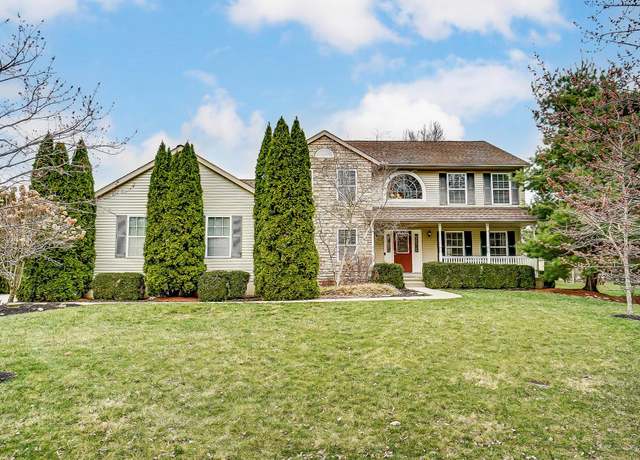 Property at 82 E Cuyuga Dr, Powell, OH 43065, 4 beds, 2.5 baths