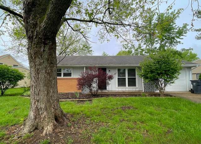 Property at 573 Fairholme Rd, Columbus, OH 43230, 3 beds, 2.5 baths