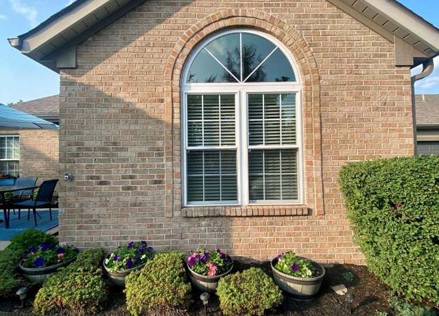 Photo of 251 Windemere Cir, Westerville, OH 43082