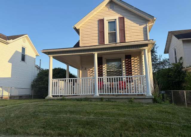 Property at 1222 E Chestnut St, Lancaster, OH 43130, 2 beds