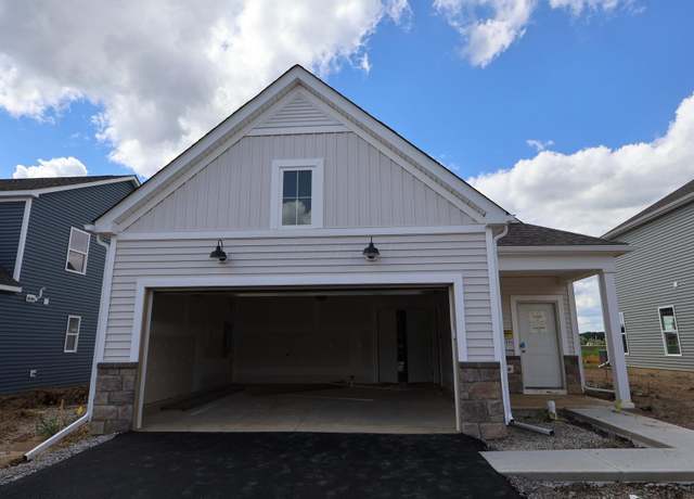 Property at 5470 Valleydale Rd, Powell, OH 43065, 3 beds, 2 baths