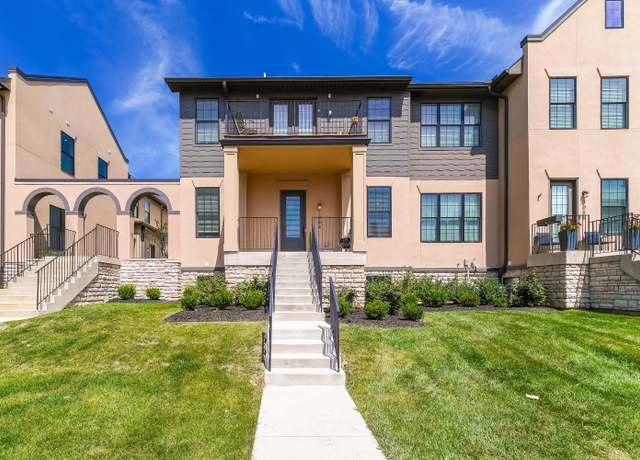 Property at 1084 Bryden Rd #9, Columbus, OH 43205, 3 beds, 3.5 baths