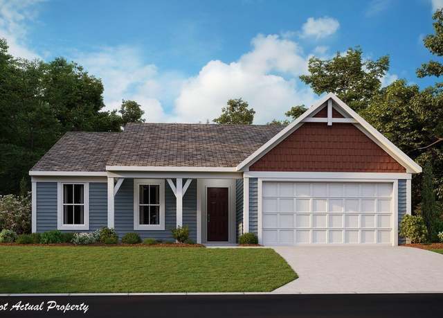 Property at 472 Sycamore Dr, Circleville, OH 43113, 3 beds, 2 baths