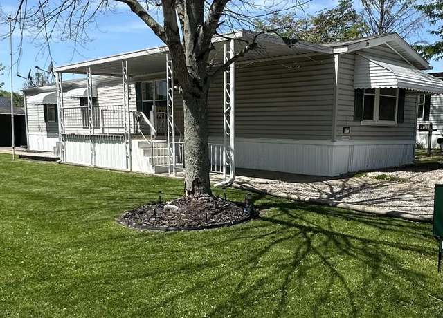 Property at 2870 Maysville Pike Lot 57, Zanesville, OH 43701, 2 beds, 2 baths
