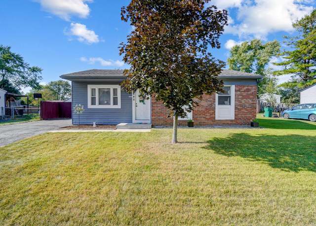 Property at 8448 Blue Lake Ave, Galloway, OH 43119, 3 beds, 1 bath
