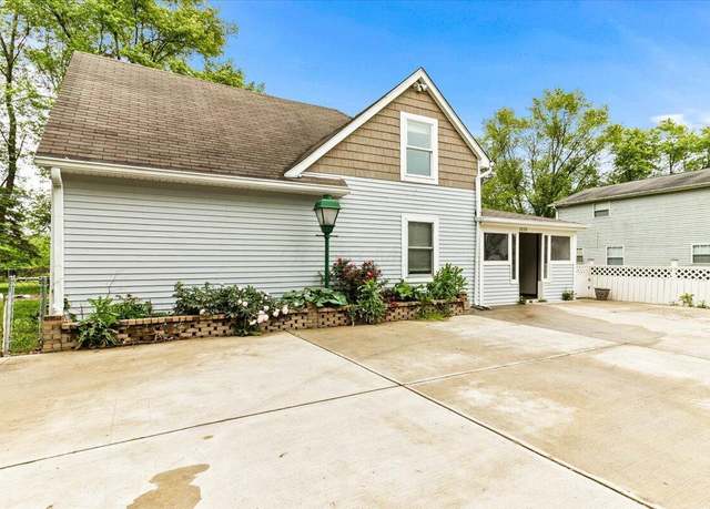 Property at 2828 Baughman Ave, Columbus, OH 43211, 4 beds, 2 baths