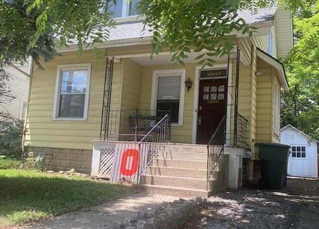 Property at 2627 Neil Ave, Columbus, OH 43202, 3 beds, 1 bath