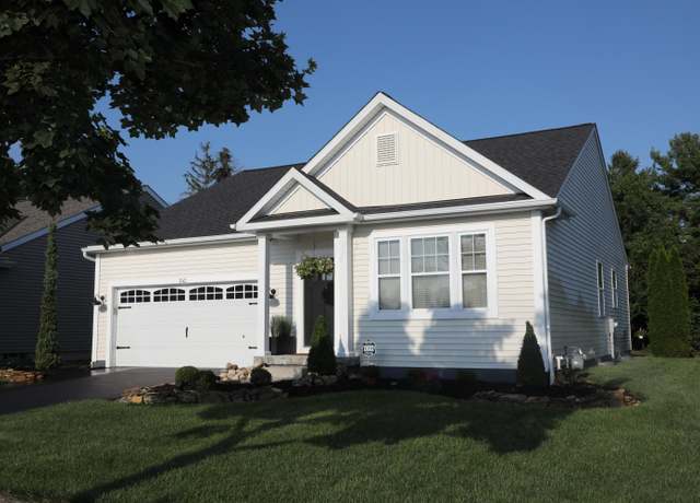 Property at 242 Rockbrook Crossing Ave, Galloway, OH 43119, 3 beds, 2 baths