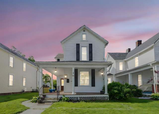 Property at 628 E Mulberry St, Lancaster, OH 43130, 4 beds, 1 bath