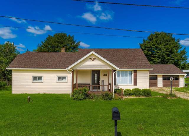 Property at 28 1st St NE, Newark, OH 43055, 2 beds, 1 bath