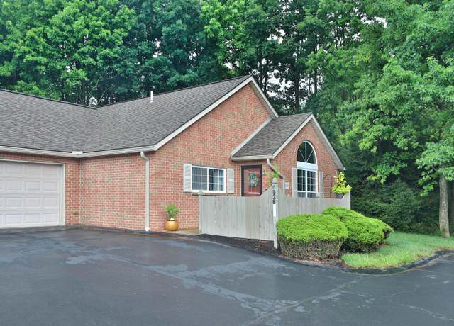 Photo of 6828 Silverrock Dr, New Albany, OH 43054