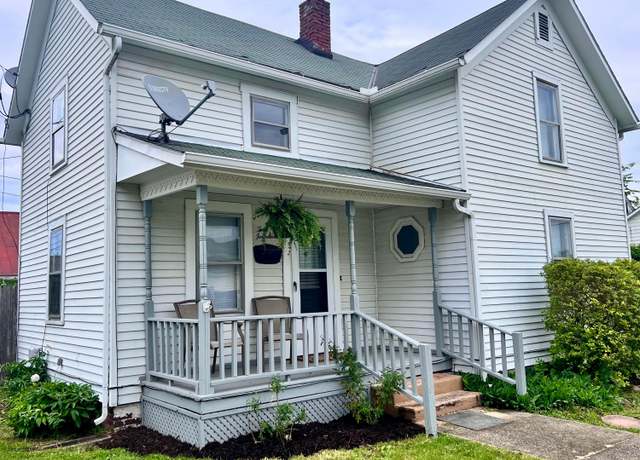 Property at 214 Bereman St, Washington Court House, OH 43160, 3 beds, 1.5 baths