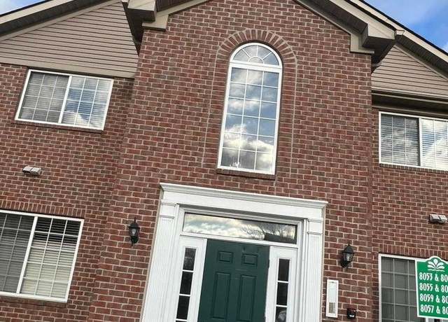 Property at 8061 Cranes Crossing Dr, Lewis Center, OH 43035, 2 beds, 2 baths