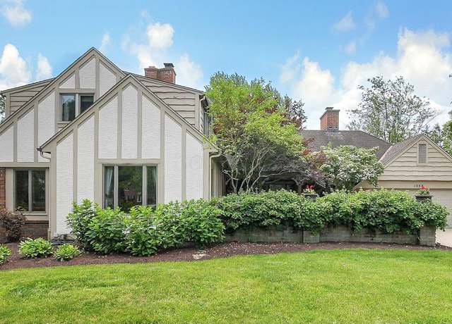 Property at 1059 Circle On The Grn, Columbus, OH 43235, 4 beds, 3.5 baths