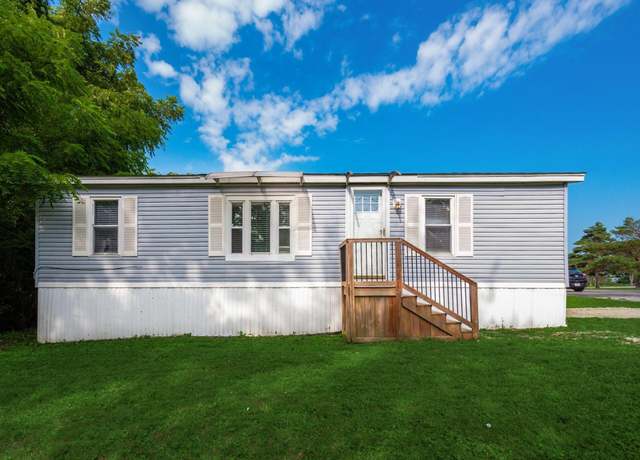 Property at 2500 Harrisburg Pike Unit B30, Grove City, OH 43123, 3 beds, 2 baths