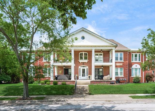 Photo of 1994 Suffolk Rd #4, Upper Arlington, OH 43221