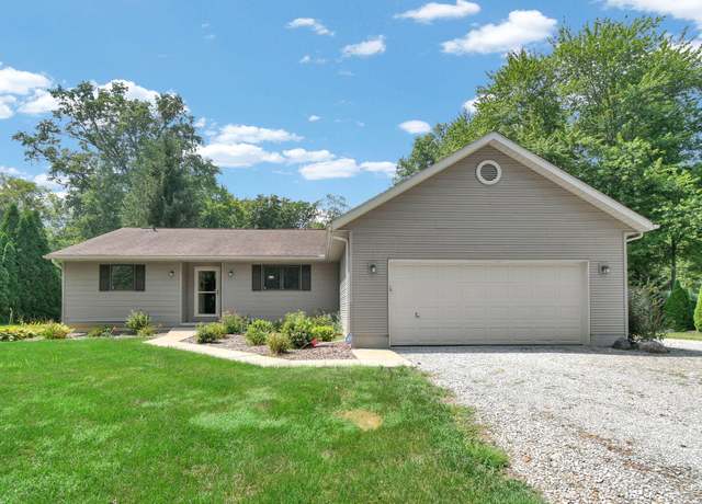 Property at 10959 Heimberger Rd NW, Baltimore, OH 43105, 3 beds, 2 baths