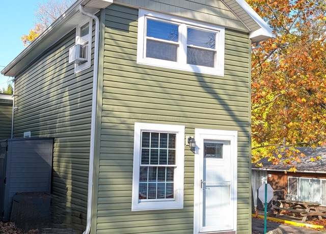 Property at 255 9th St, Lancaster, OH 43130, 1 bed, 1 bath