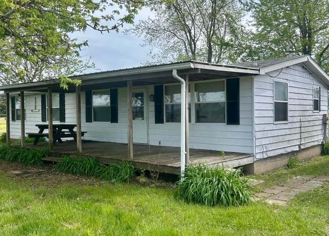 Property at 3617 Waugh Rd, Frankfort, OH 45628, 3 beds, 1 bath