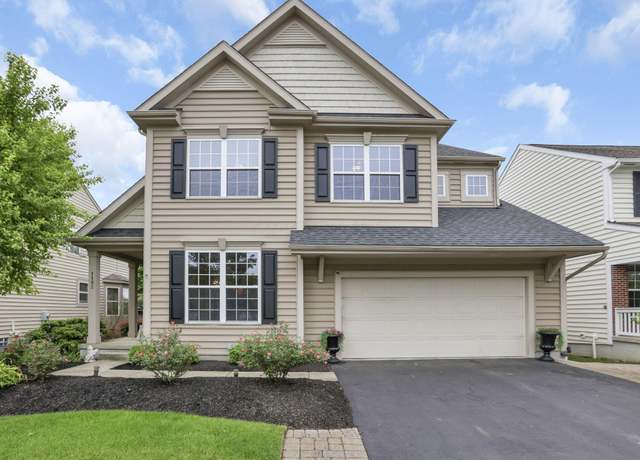 Property at 1182 Carnoustie Cir, Grove City, OH 43123, 4 beds, 2.5 baths