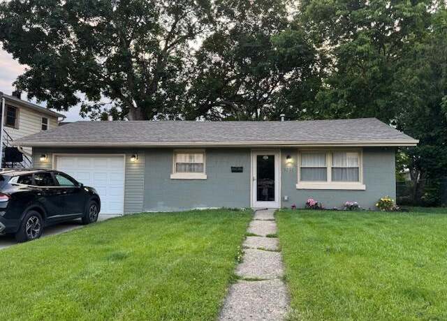 Property at 1031 S Washington St, Circleville, OH 43113, 2 beds, 1 bath