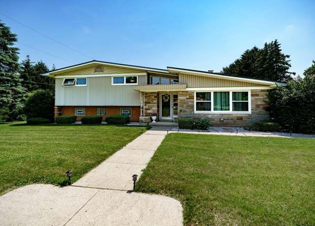 Property at 3101 E Leffel Ln, Springfield, OH 45505, 3 beds, 2 baths