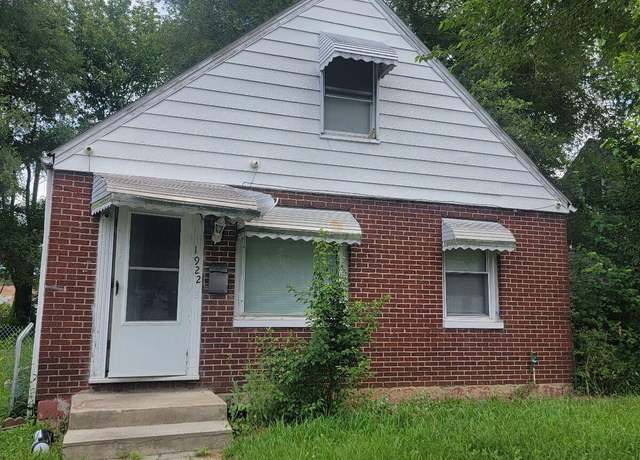 Property at 1922 Gault St, Columbus, OH 43205, 3 beds, 1 bath