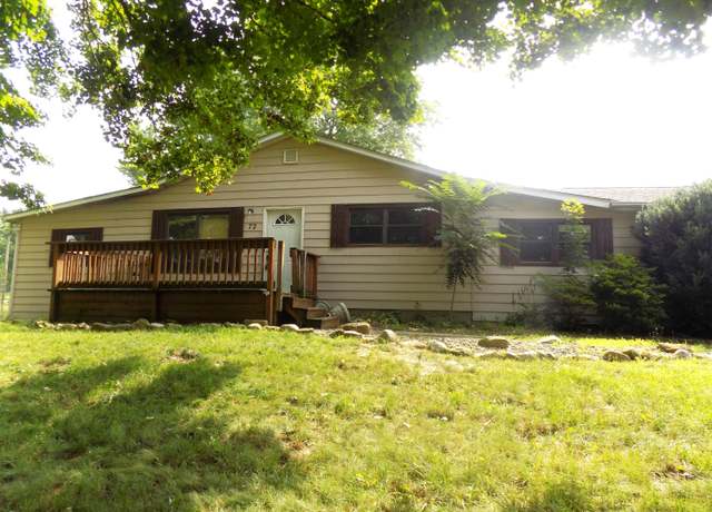 Property at 72 Mccoy Rd, Saint Louisville, OH 43071, 4 beds, 1 bath