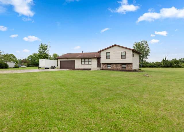 Property at 8561 Smoke Rd SW, Etna, OH 43062, 4 beds, 2 baths
