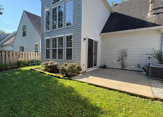 Property at 6282 Mcnaughten Place Ln #39, Columbus, OH 43213, 2 beds, 1.5 baths