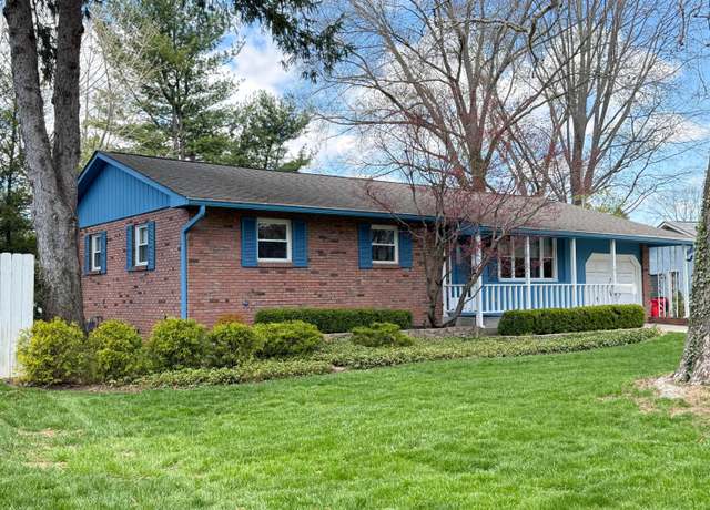 Property at 5653 Northbrook Dr W, Worthington, OH 43085, 4 beds, 1.5 baths