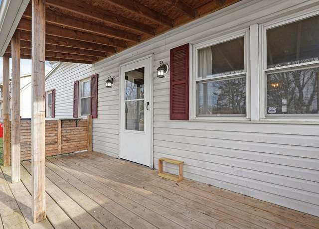 Property at 138 Chrisman Ave, London, OH 43140, 3 beds, 1 bath