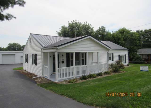Property at 208 Moats Dr, Circleville, OH 43113, 3 beds, 1 bath