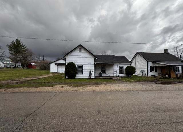 Property at 28 Market St, Bloomingburg, OH 43106, 3 beds, 1 bath
