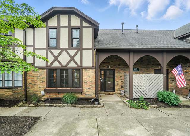 Property at 665 Olde Towne Ave Unit C, Columbus, OH 43214, 3 beds, 2.5 baths