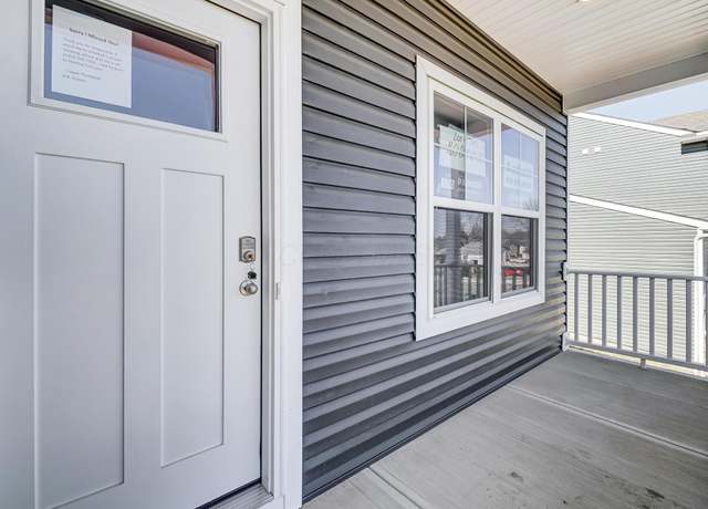 Property at 160 Oak Valley Ct, Newark, OH 43055, 3 beds, 2.5 baths