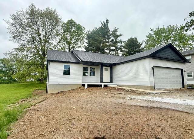 Property at 129 Hasbrouck Cir, Howard, OH 43028, 4 beds, 3 baths