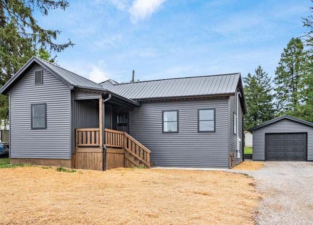 Property at 238 High St, Roseville, OH 43777, 3 beds, 2 baths