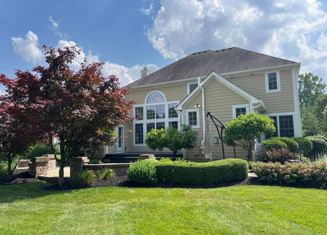 Photo of 8730 Swisher Creek Xing, New Albany, OH 43054
