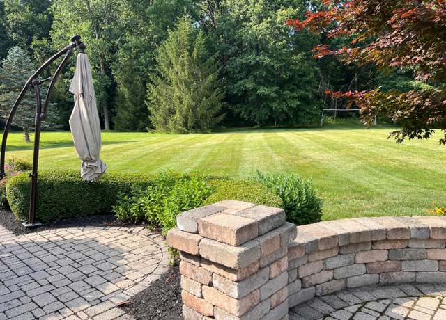 Photo of 8730 Swisher Creek Xing, New Albany, OH 43054