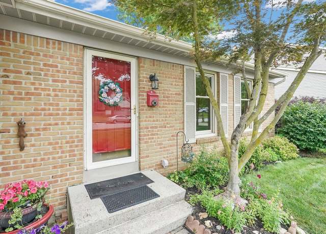 Photo of 356 Northview Dr, Powell, OH 43065
