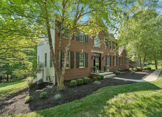 Property at 620 Westwood Dr, Newark, OH 43055, 5 beds, 4 baths