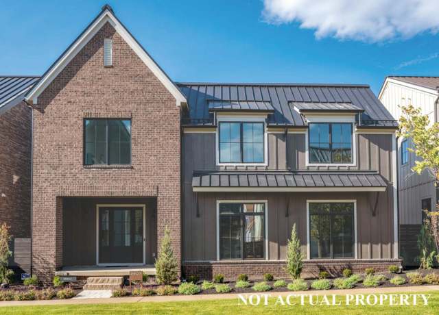 Property at 2368 Quarry Trails Dr, Columbus, OH 43228, 4 beds, 3.5 baths
