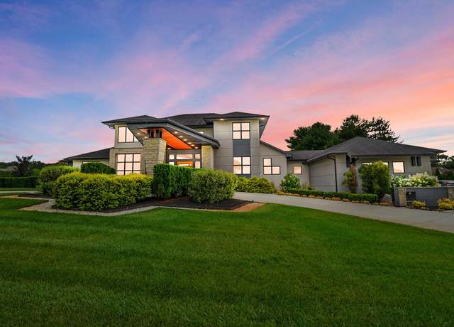 Property at 425 Secretariat Dr, Springfield, OH 45503, 6 beds, 7.5 baths